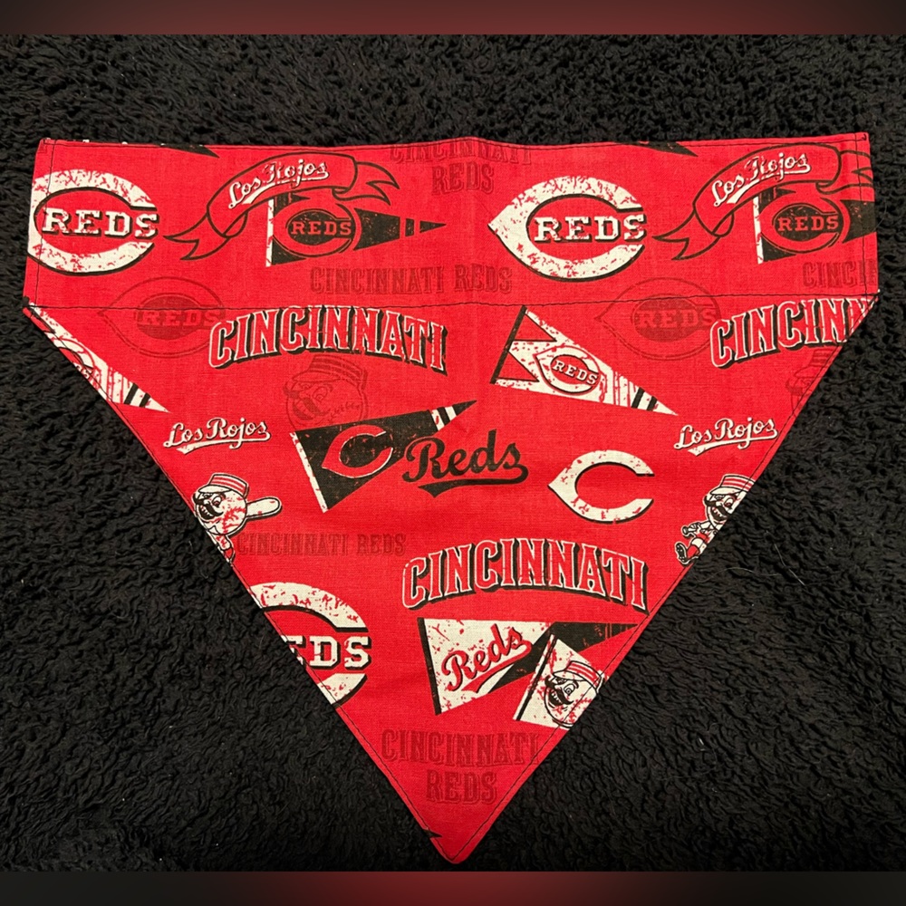 Cincinnati Reds dog bandanna
